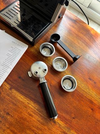 Cafetera Express DeLonghi ECP 33.21 Negro-Inox