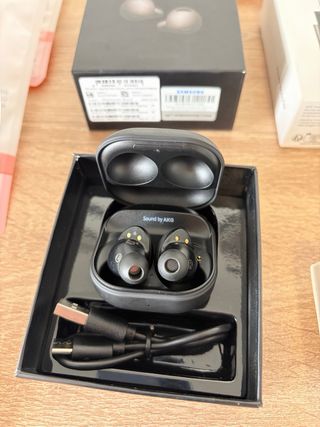 Samsung S24 Ultra + Accesorios