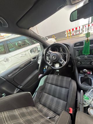 Volkswagen Golf 2012