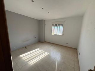 Piso en venta en Benifaió