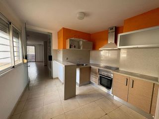 Piso en venta en Benifaió