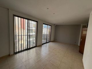 Piso en venta en Benifaió
