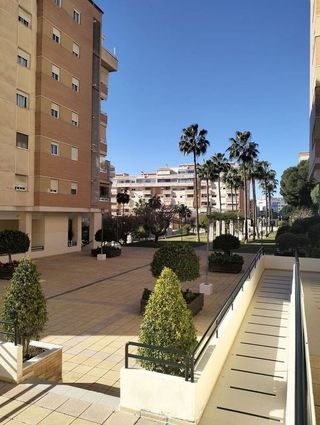 Piso en venta en El Cónsul - Ciudad Universitaria en Málaga