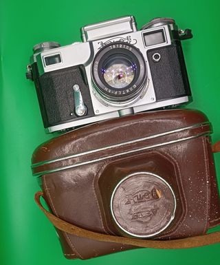 Cámara Kiev 4M analógica