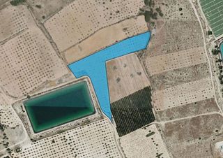 Terreno en venta en Novelda