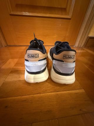 Zapatillas Munich Talla 41 Poco Uso