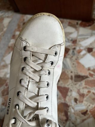 Scarpe Guess bianche uomo/donna taglia 42