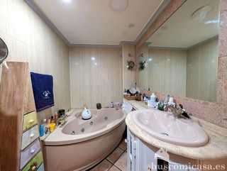 Piso en venta en Linares