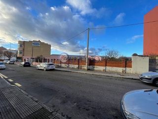Local comercial en venta en La Chantría - La Lastra en León