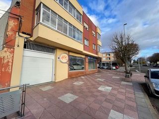 Local comercial en venta en La Chantría - La Lastra en León