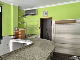 Local comercial en venta en Lucena