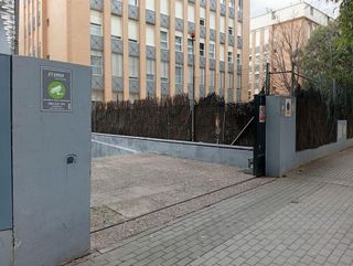 Garaje en venta en Pedro Salvador - Las Palmeritas en Sevilla