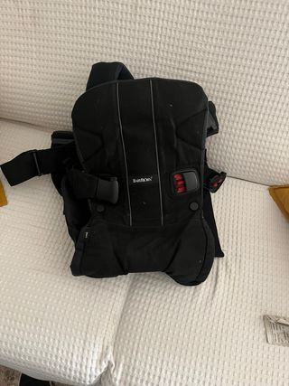 BabyBjörn Baby Carrier One