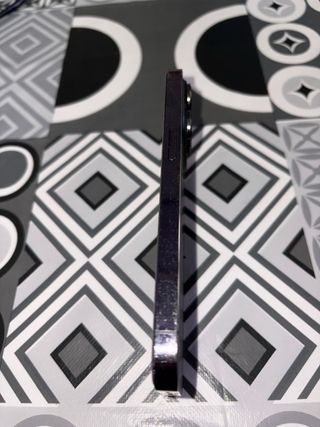 iPhone 14 Pro Negro/Morado