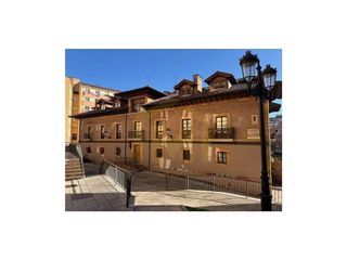 Piso en venta en Santo Domingo en Oviedo