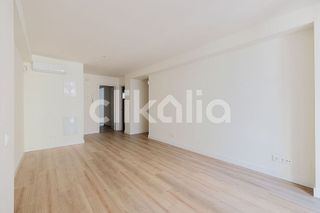 Piso en venta en Parque Ayala - Jardín de la Abadía - Huelín en Málaga