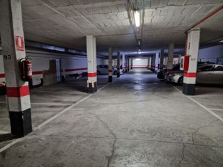 Garaje en venta en Portillejo - Valdegastea en Logroño