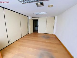 Oficina en venta en Centro en Logroño