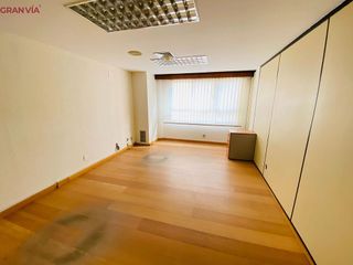 Oficina en venta en Centro en Logroño
