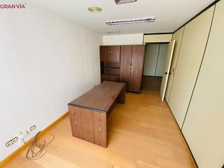 Oficina en venta en Centro en Logroño