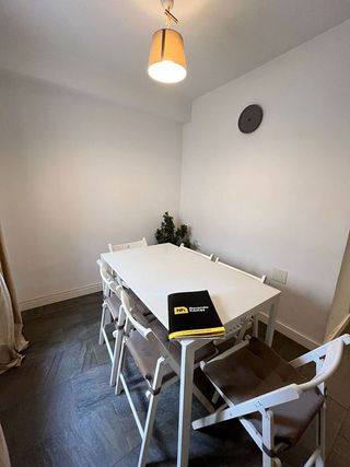 Piso en venta en La Goleta - San Felipe Neri en Málaga