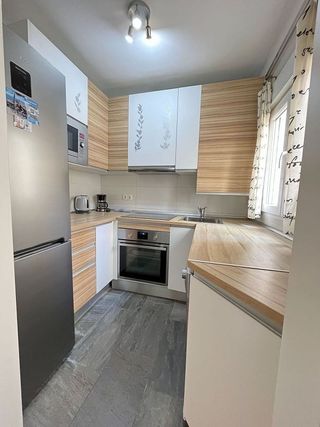 Piso en venta en La Goleta - San Felipe Neri en Málaga