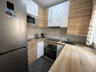 Piso en venta en La Goleta - San Felipe Neri en Málaga