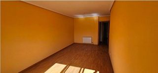 Piso en venta en Medina de Pomar