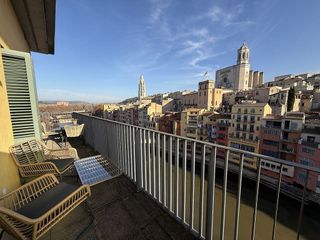 Ático en alquiler en Centre en Girona