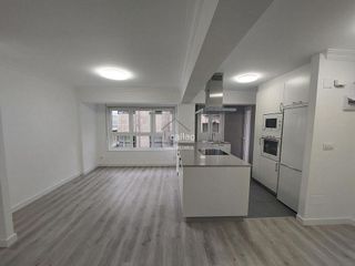 Piso en venta en Centro en Ferrol