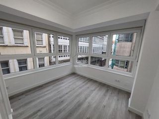 Piso en venta en Centro en Ferrol