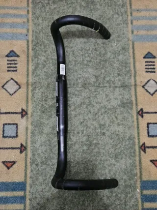 Manillar FSA Omega Compact 42cm