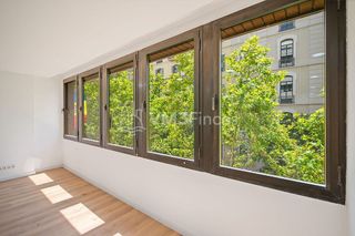 Oficina en alquiler en Vila de Gràcia en Barcelona