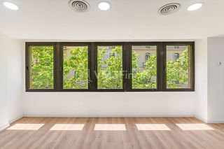 Oficina en alquiler en Vila de Gràcia en Barcelona