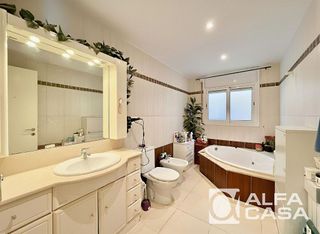 Casa en venta en Vidreres