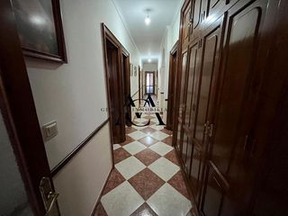 Chalet en venta en Lucena