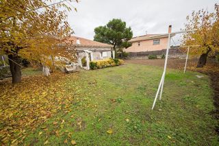 Chalet en venta en Casa Amarilla en Galapagar