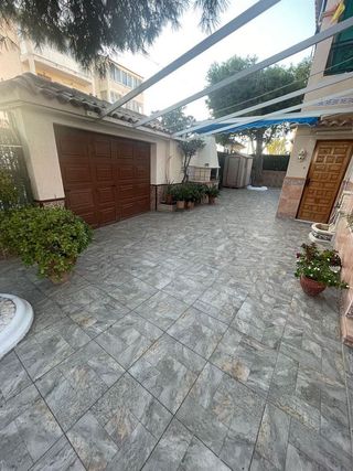 Chalet en venta en Nueva Torrevieja - Aguas Nuevas en Torrevieja