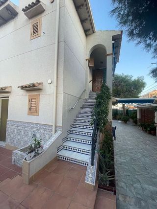 Chalet en venta en Nueva Torrevieja - Aguas Nuevas en Torrevieja