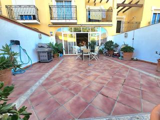 Casa adosada en venta en Zona Norte en Estepona