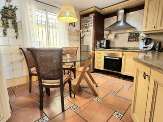 Casa adosada en venta en Zona Norte en Estepona