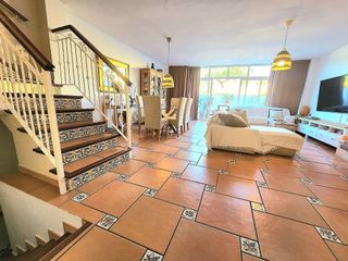 Casa adosada en venta en Zona Norte en Estepona