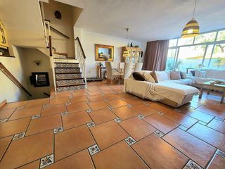 Casa adosada en venta en Zona Norte en Estepona