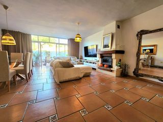 Casa adosada en venta en Zona Norte en Estepona