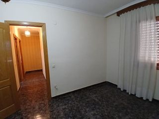 Casa adosada en venta en Villacañas