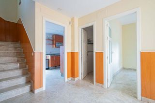 Casa adosada en venta en Colores - Entreparques en Sevilla