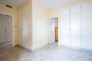 Casa adosada en venta en Colores - Entreparques en Sevilla