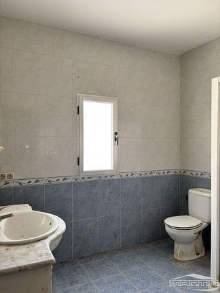 Casa adosada en venta en Baena