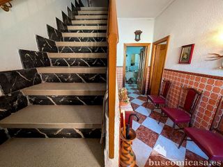 Chalet en venta en Linares