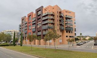 Garaje en alquiler en Teatinos en Málaga